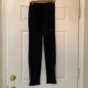 Nike DriFit zippered pocket running pants